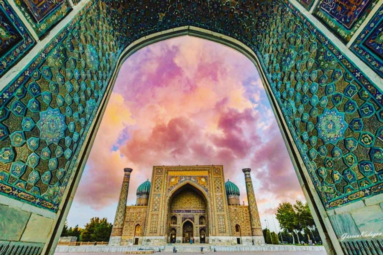 Samarkand Travel Hotel Eksteriør bilde