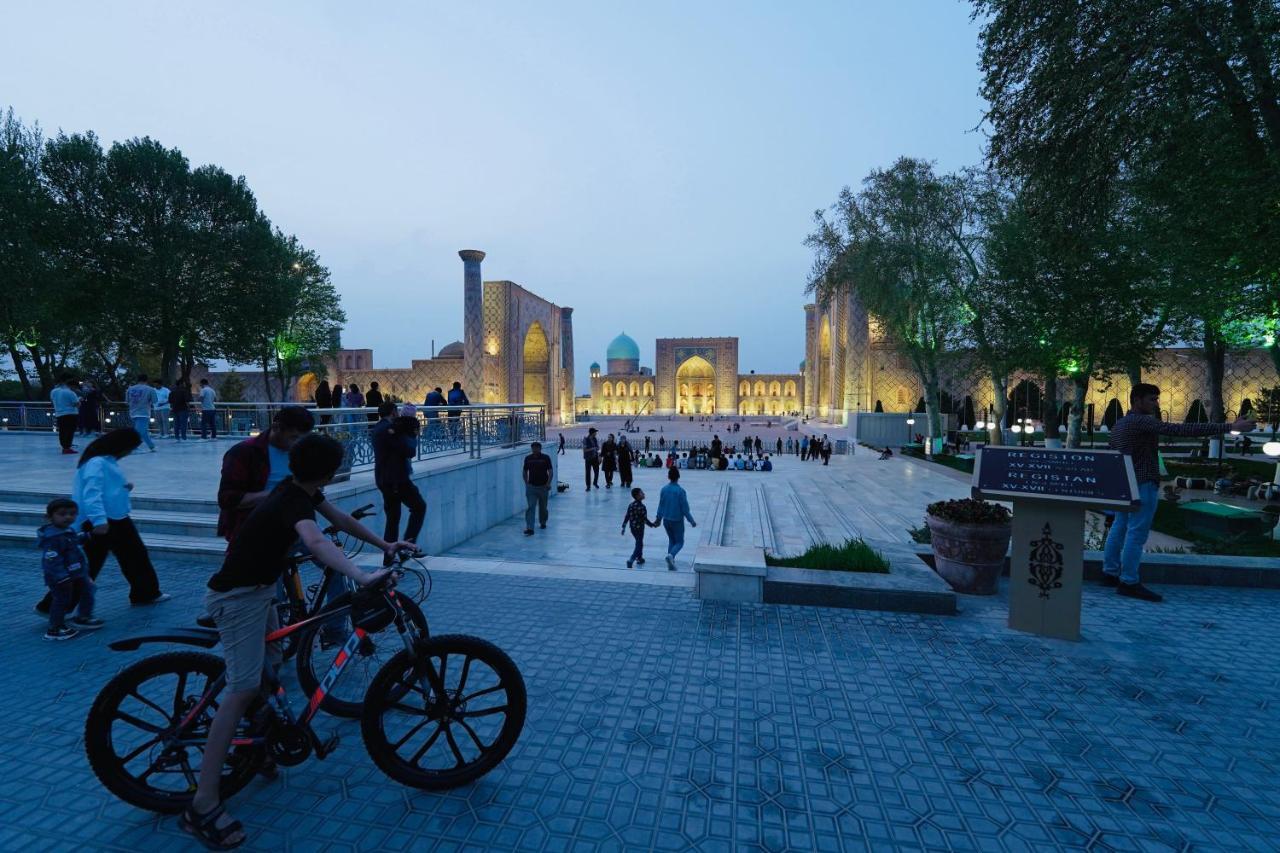 Samarkand Travel Hotel Eksteriør bilde
