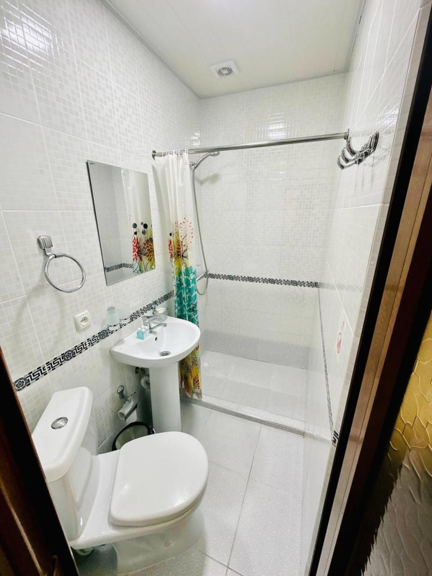 Samarkand Travel Hotel Eksteriør bilde